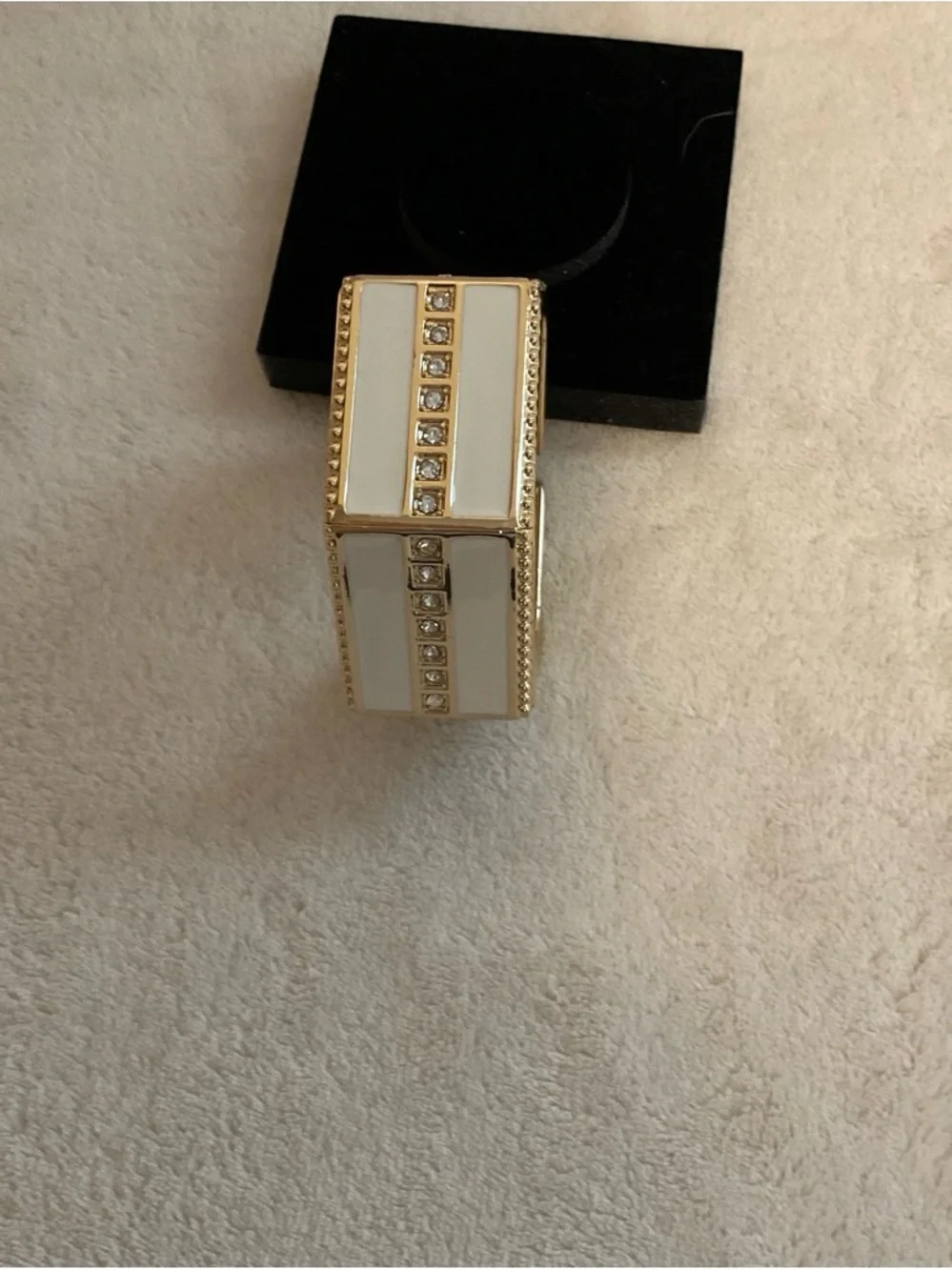 Gold and White Hexagonal Crystal-Trim Bracelet